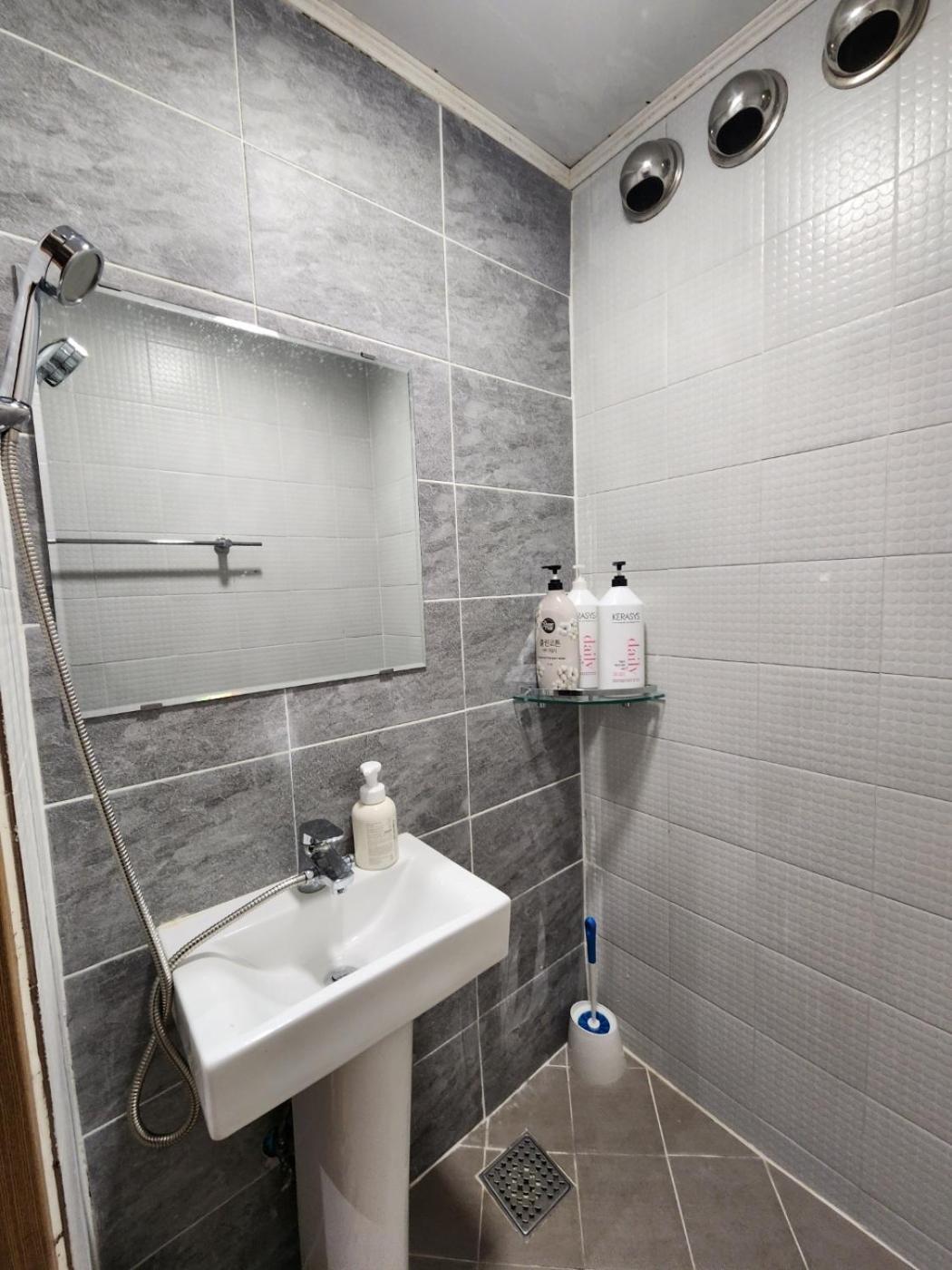 Hostel Jl In Chung-Jeong Séoul Extérieur photo